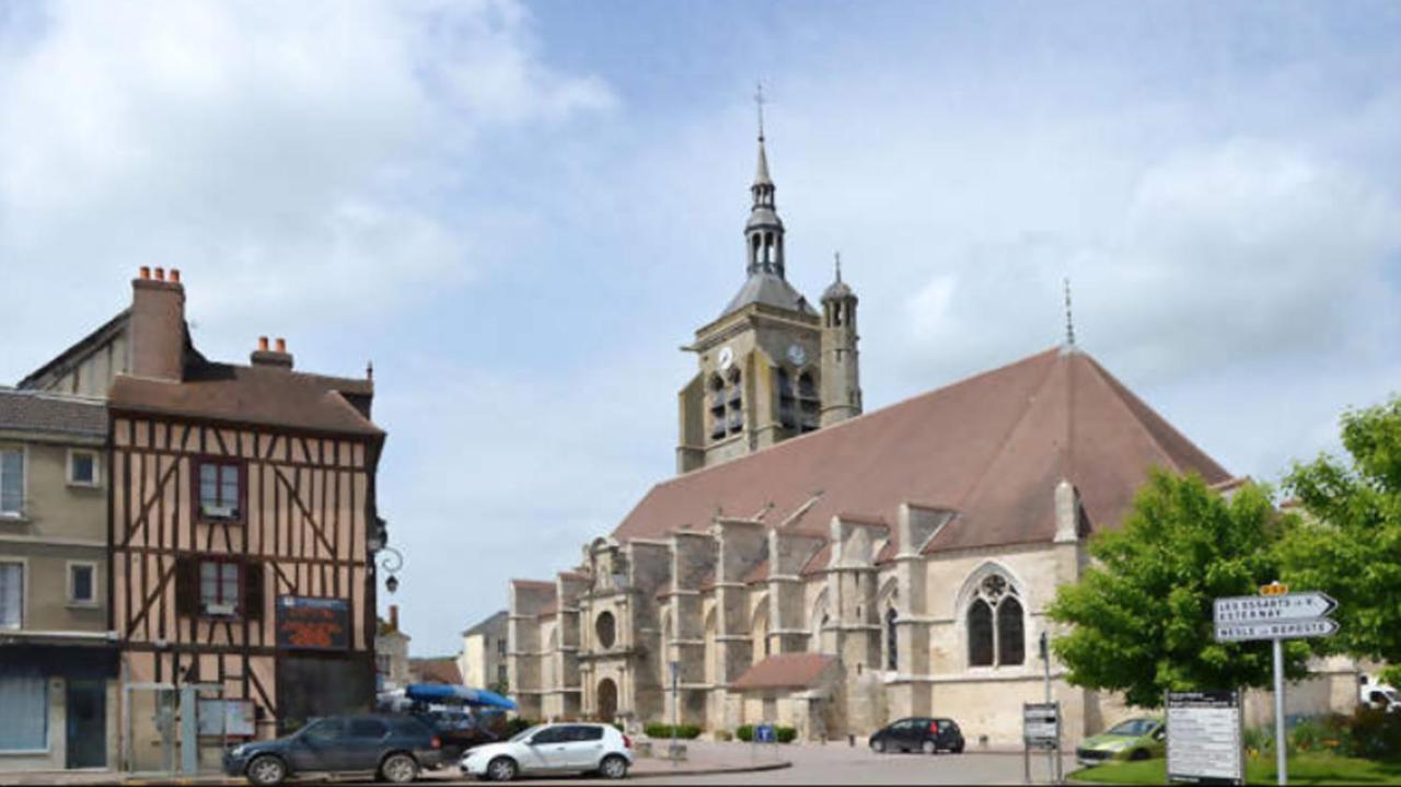 Maison De 2 Chambres Avec Jardin Clos Et Wifi A Villenauxe La Grande Buitenkant foto